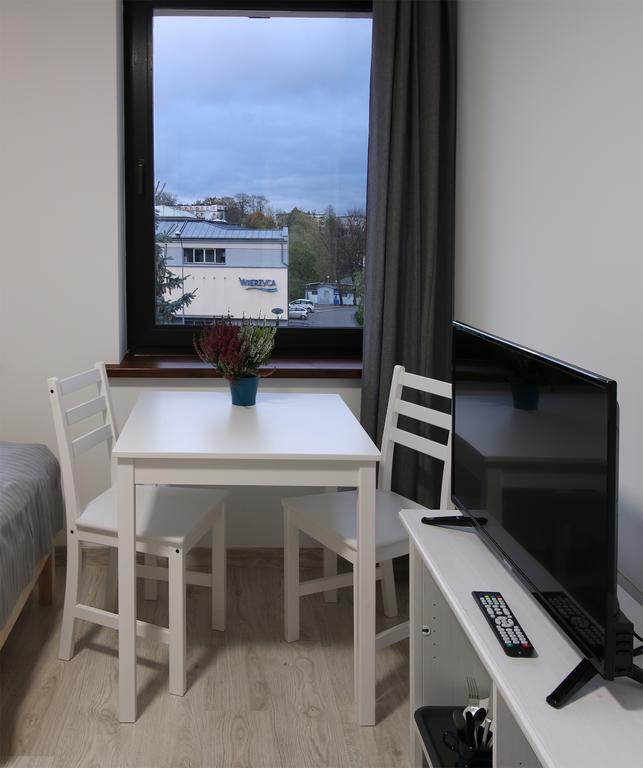Willa Browar Pokoje Goscinne W Centrum Miasta Na Starowce, Self Check In 24H, Fv, Tv Smart, Darmowe Wi-Fi, Parking, W Sasiedztwie Restauracji I Kawiarni, Uslugi Escort Zakazane Старогард-Гданьский Экстерьер фото